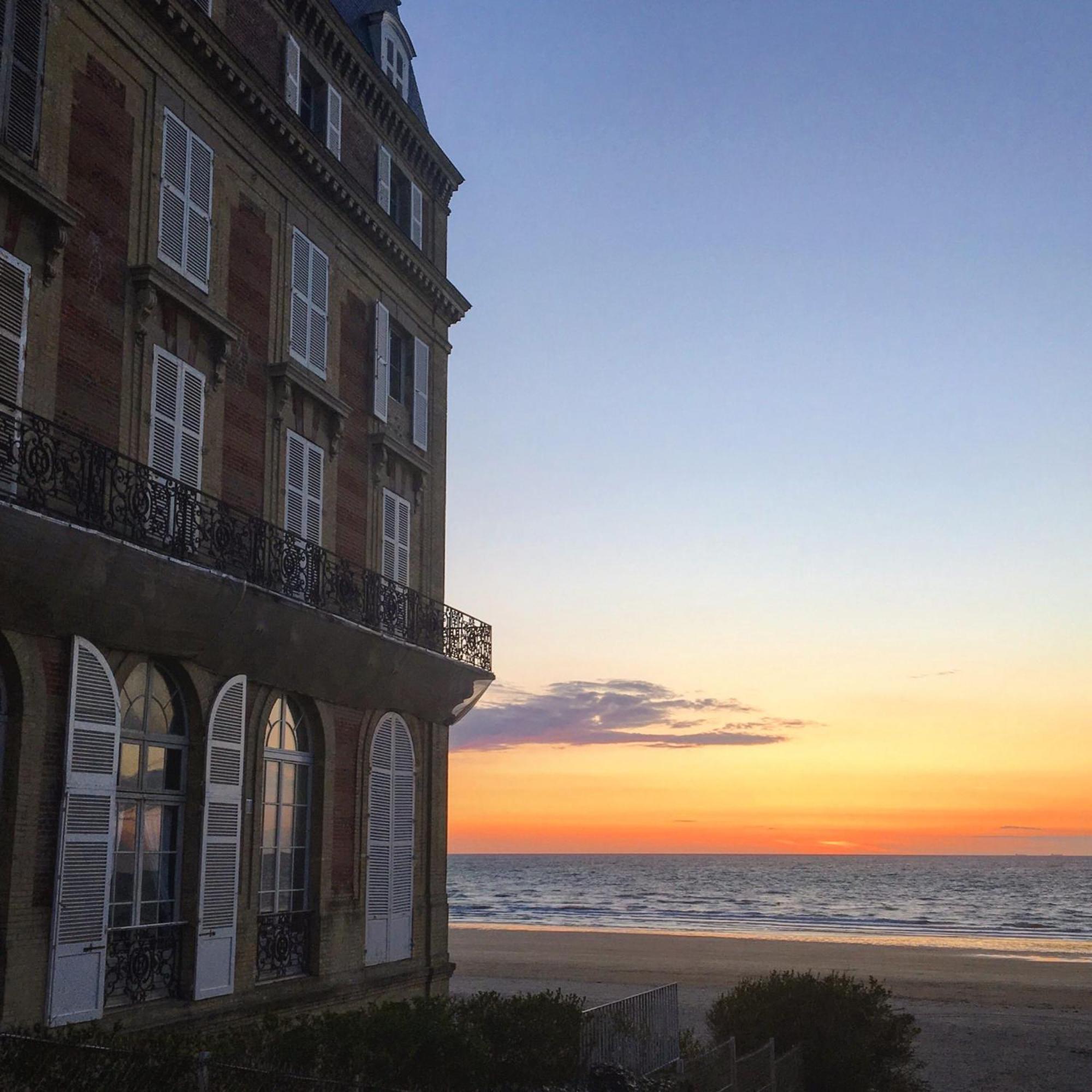 Le Trouville - Hotel De Charme Экстерьер фото